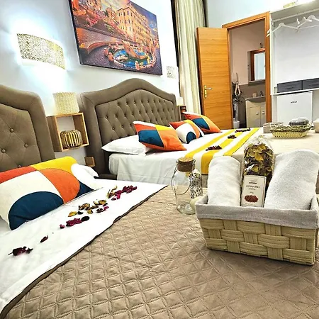 Pensión Luxury By A Casa Simpatia - Free Parking Minimum 3 Nights -on Request In Advance