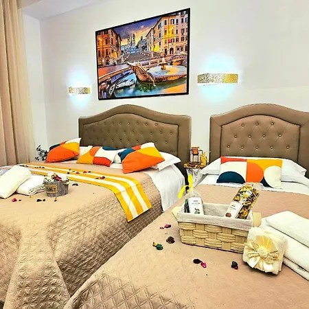 Luxury By A Casa Simpatia - Free Parking Minimum 3 Nights -on Request In Advance Pensión